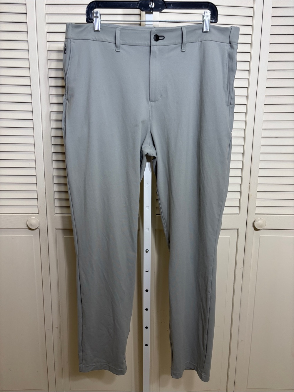 PUBLIC REC Workday Pant Slim in Gray Size 36 x 32